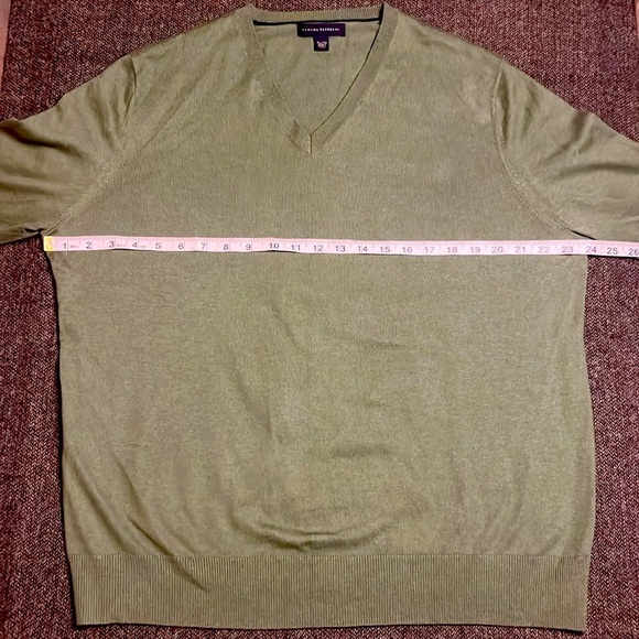 Silk & Cashmere Blend Banana Republic Classic V-Neck Green Sweater sz XL - Picture 5 of 7